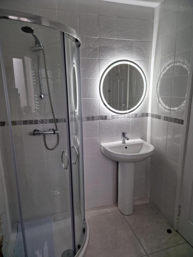 לינה וארוחת בוקר לונדונדרי Harvey House מראה חיצוני תמונה